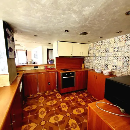 Rotonda Sunset Appartement